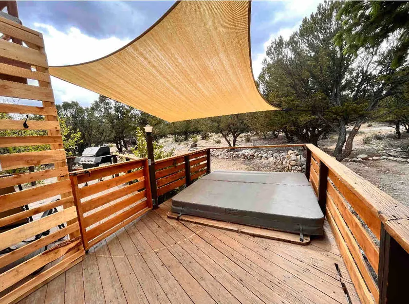 Tucked Away Stay - Close To Town and In Nature - Image 1