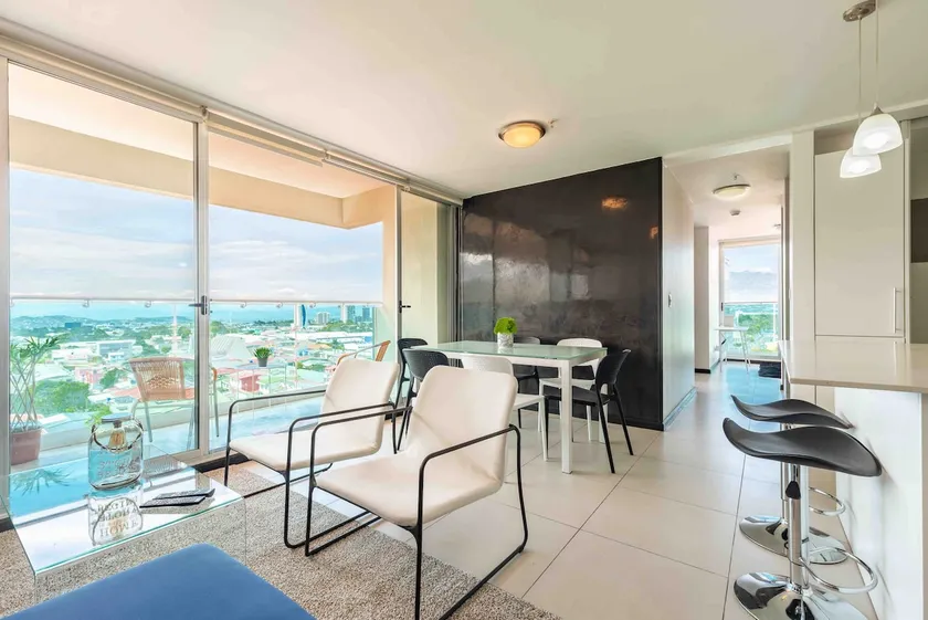 Stunning top floor apt. perfect view Sabana A/C - Image 1