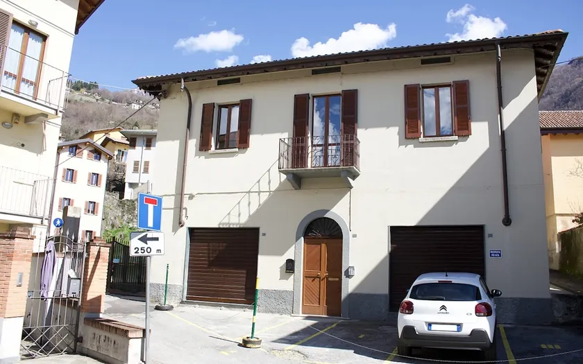 Megghy, comfortable apartment in historical center - Image 1