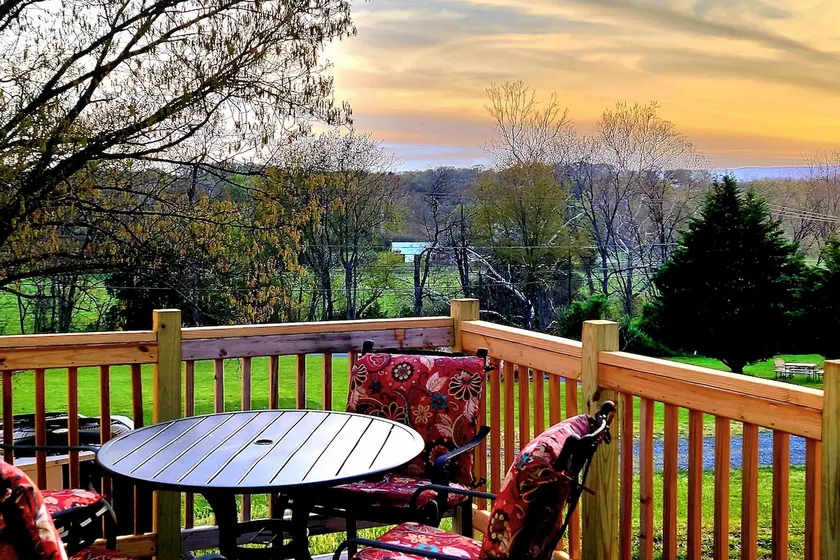 Shenandoah Valley - Oak Hill - Hot Tub - 2 Miles to I-81 - Image 1