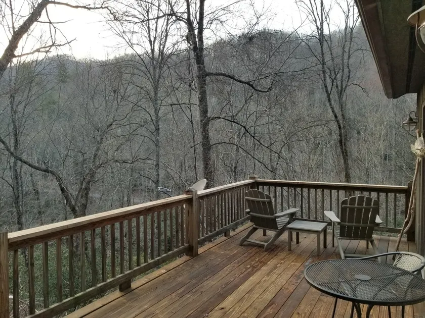 Charming Upper Nantahala Cabin - Image 1