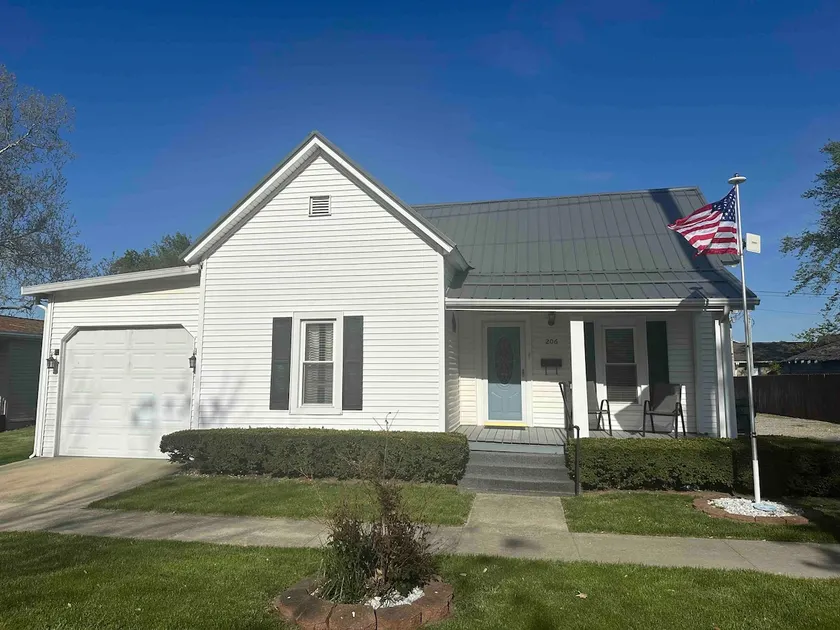 Norma's Cozy Nest (2-bedroom home) - Image 1