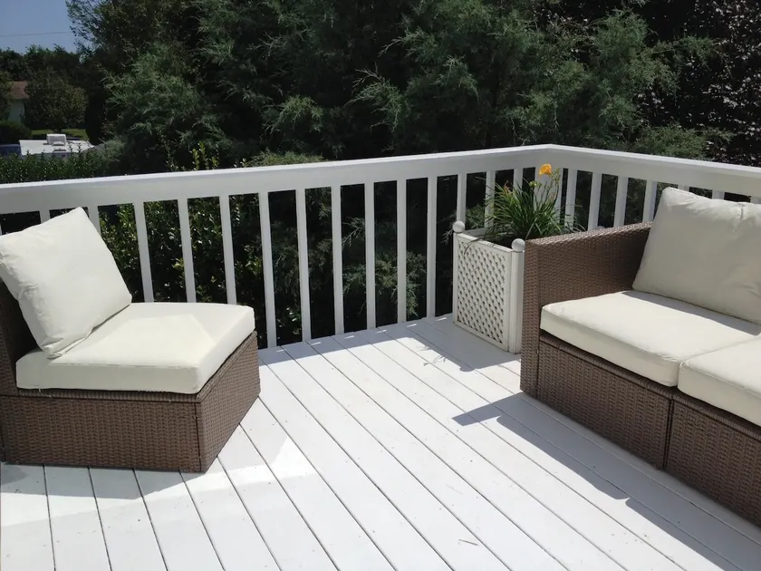 Charming Southampton Home - Image 1