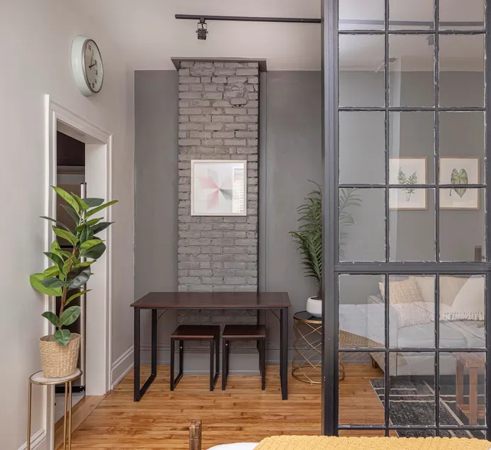 Spotless Federal Hill flat in a Victorian Mansion - Image 1