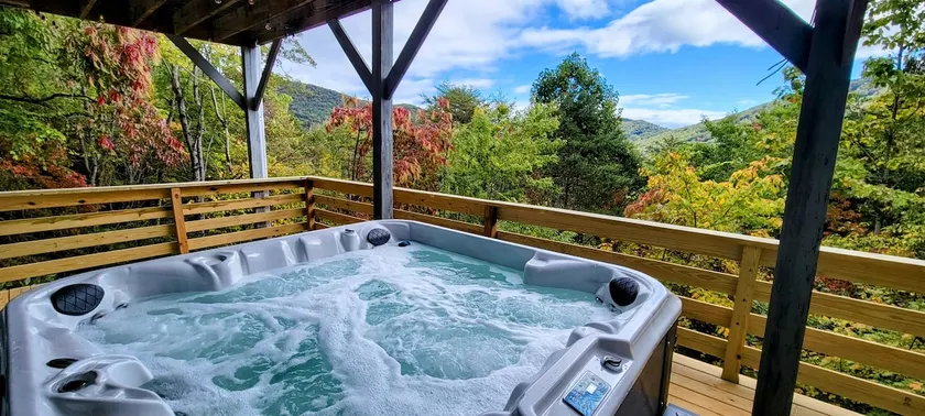 Hot tub Mountain Views No Cleaning Fee - Image 1