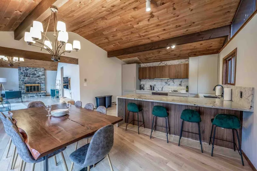7 Bedroom Luxurious Chalet In Windham, NY - Image 1