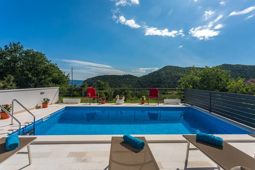Last minute! Stone houses for 8 with private pool - Image 1