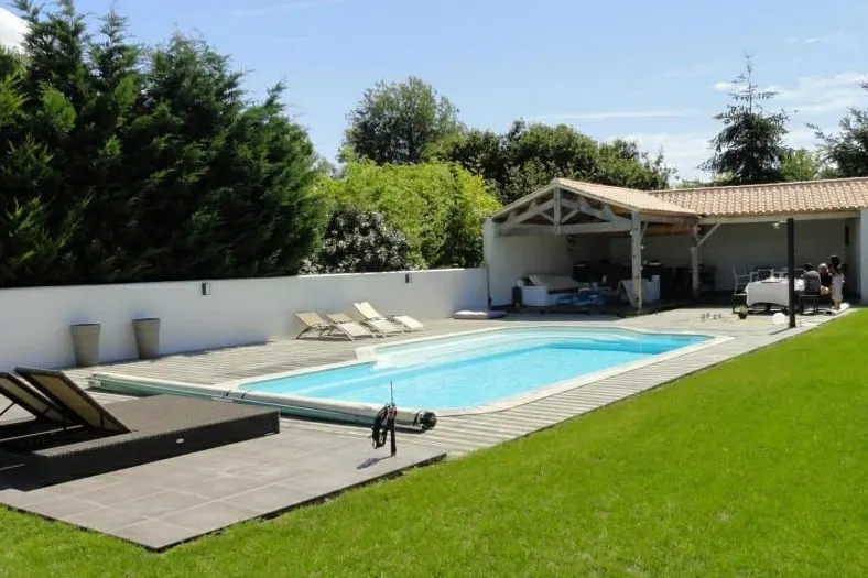 Caja Villa – Family home for 10 people with a heated pool in Brétignolles - Image 1
