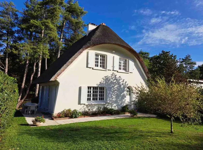 Beautiful ”Paillote” Villa in Quend-Plage - Image 1