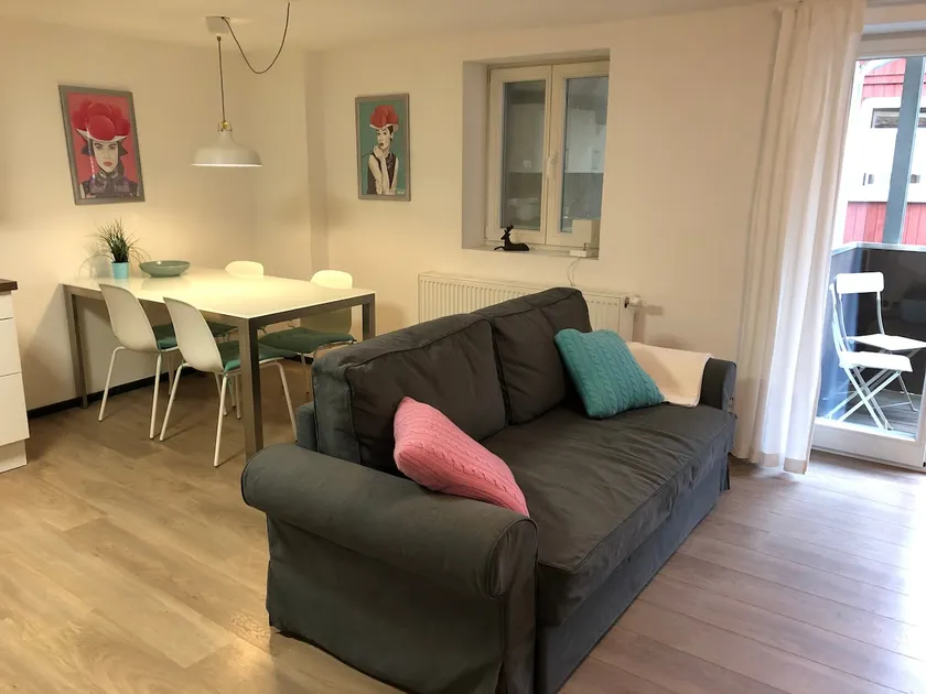 The Small Fine Vacation Rental - Image 1