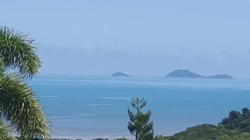 Airlie & Whitsunday Panoramic Views S/C Unit-WiFi - Image 1