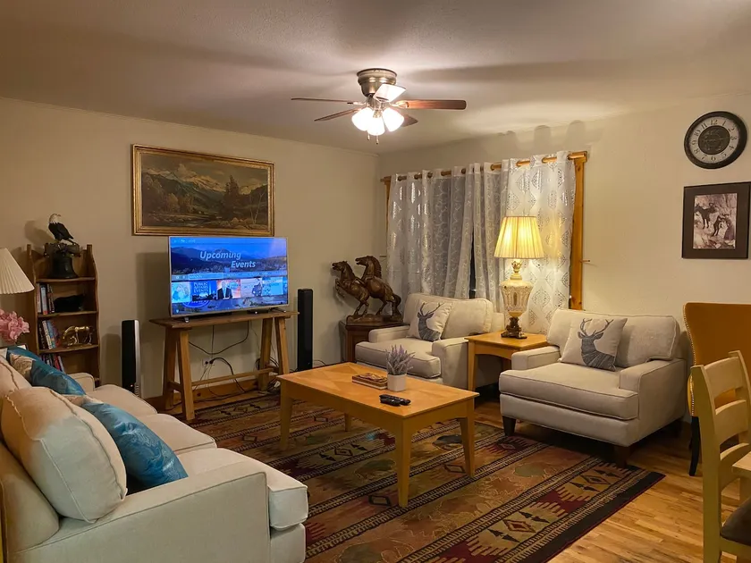 Exciting Downtown Loft.#6109 - Image 1