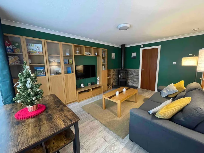 Caledonia Bungalow, Aviemore - Image 1