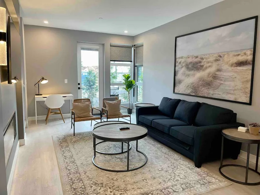 Parksville Townhome 2 bedroom pool gym - Image 1
