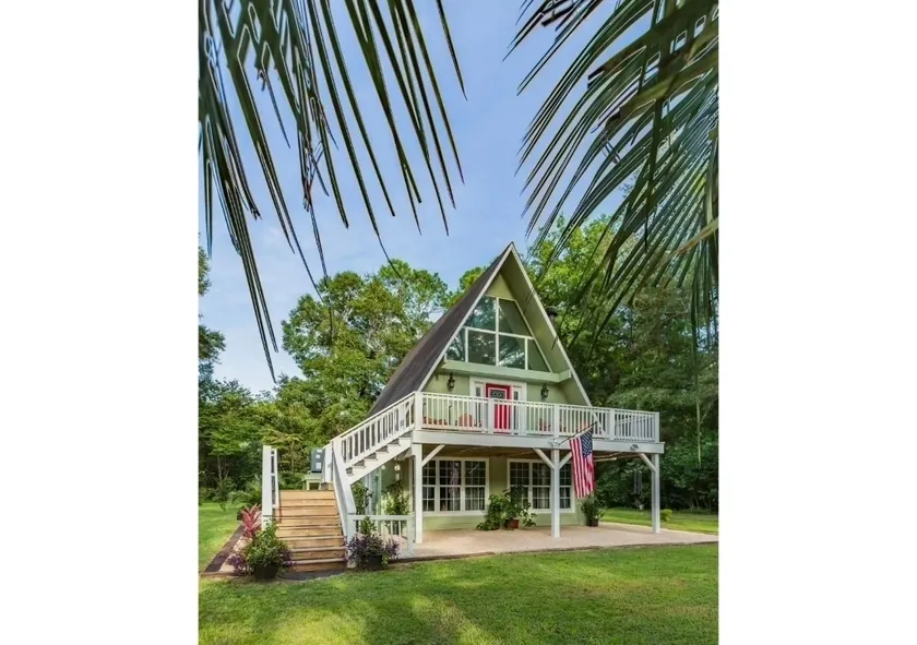 Coastal City Cabin: a Cute Florida Getaway A-Frame - Image 1