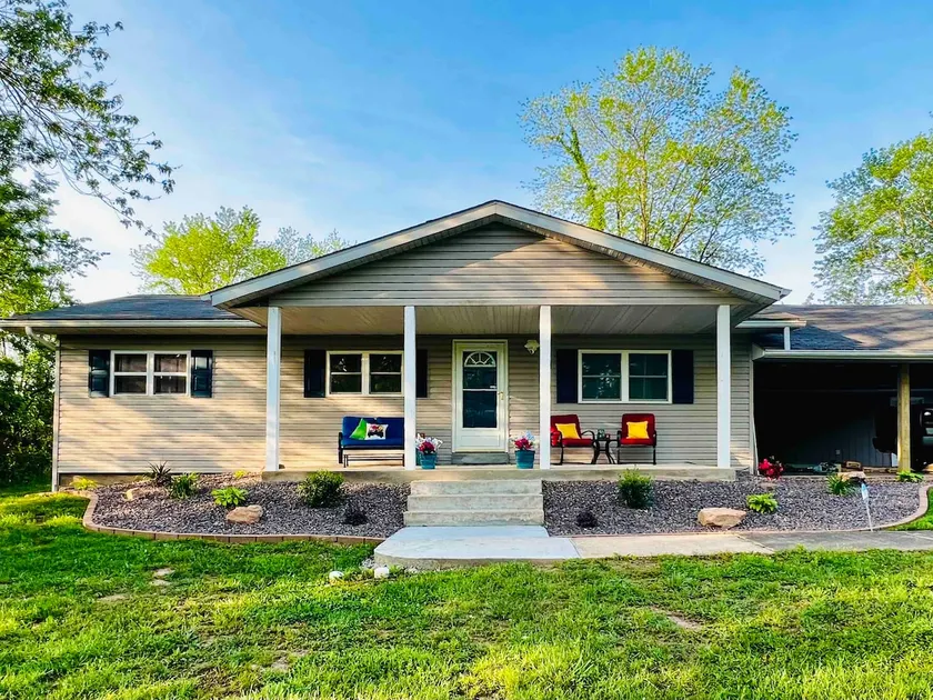 Cozy Steelville Getaway! - Image 1