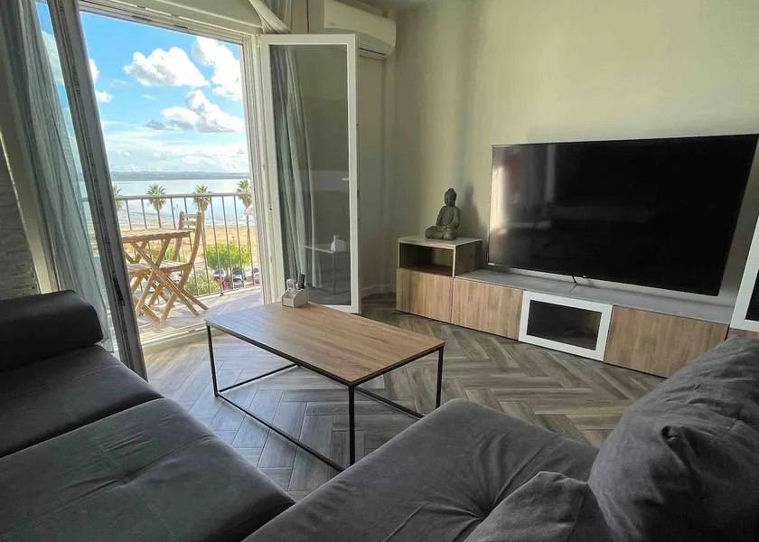 Maktub Beach Apartment - Image 1