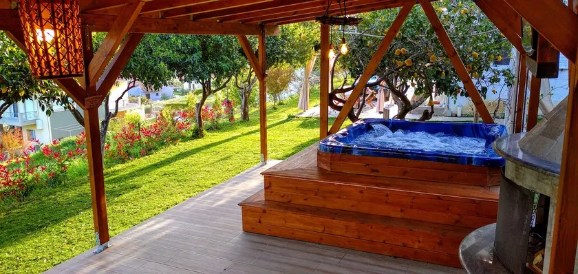 The Elysian at Nicopolis 2BR exclusive jacuzzi - Image 1