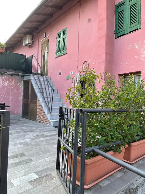 VILLA GIORGIA NEAR CINQUE TERRE IN MEMOLA - Image 1
