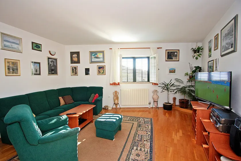 Two-Bedroom Apartment In Supetar - Image 1