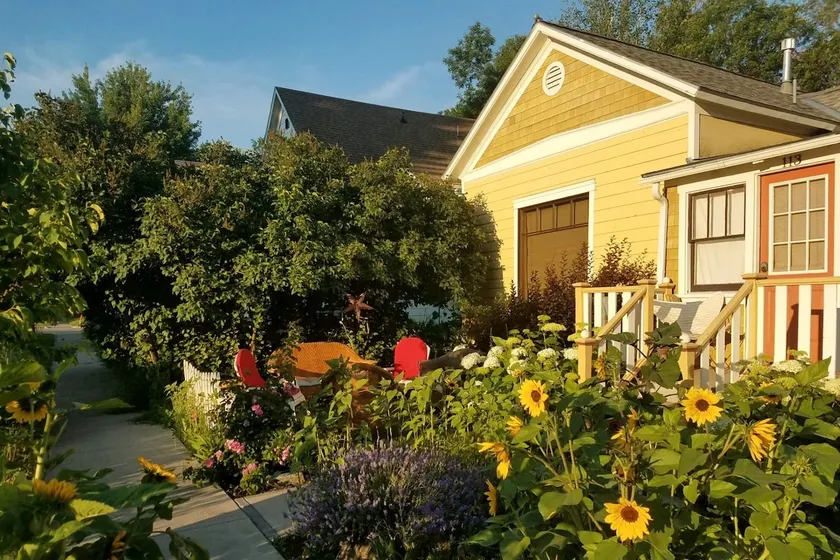 SoBo Cottage - Easy Downtown Living - Image 1