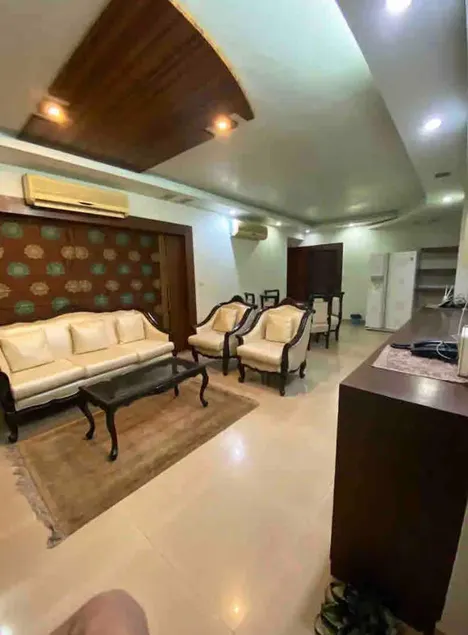 3 BHK in SOUTH CITY CONDO, centrally located - Image 1