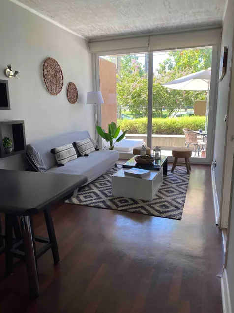 One-bedroom apartment, 106 Talca, first floor - Image 1