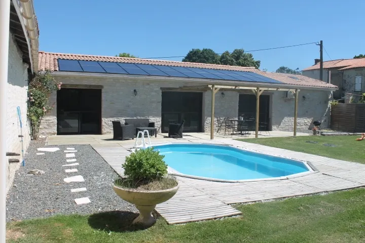 3-star cottage, Wi-Fi, 7 people, south 79 Niort, pool + spa - Image 1
