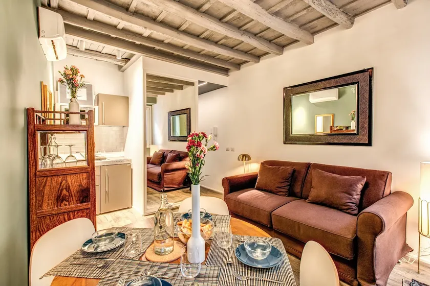 Cappellari Suite 3 - Image 1