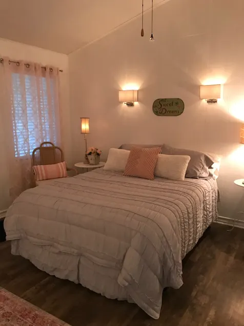 Lulu’s Place at Lake Travis - Image 1