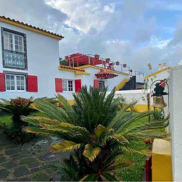 Capelas Mansion - The Main House - Image 1