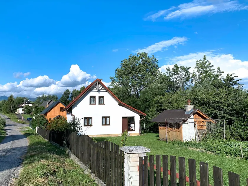 Was the last house in the village of Ižipovce - Image 1