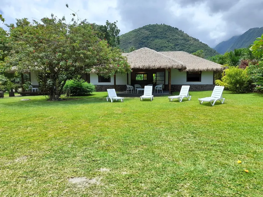 Villa Kahaia: Tahiti by the sea. - Image 1