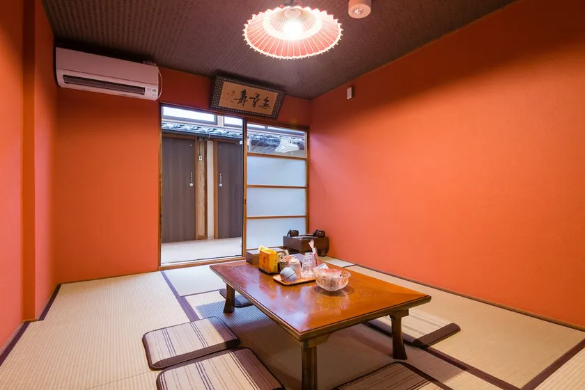80y Kyoto Machiya, 3 min to Tofukuji Sta. Sleeps 5 - Image 1