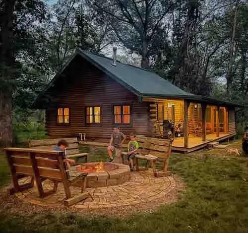 Log Cabin In The Woods - Great for a Staycation! - Image 1