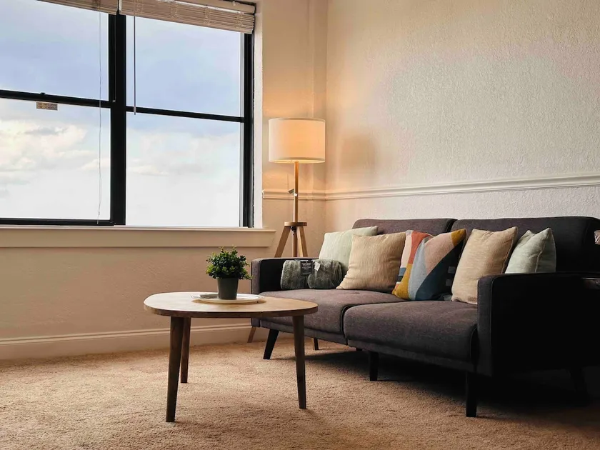 Lofty Downtown Pad with High Rise Views - Image 1