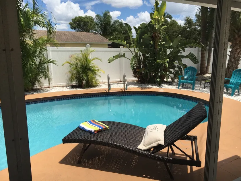 Paradise Retreat  with  HEATED POOL-- Need We Say More - Image 1