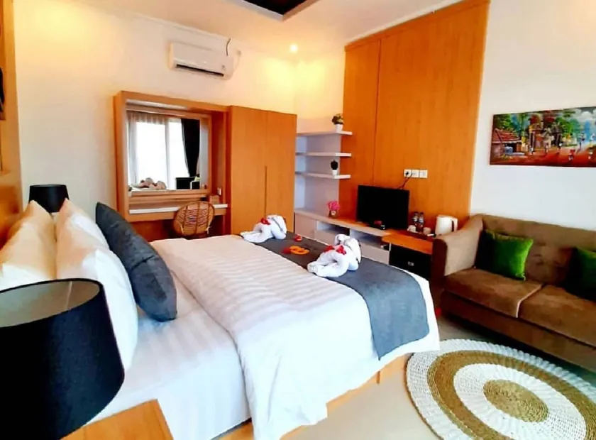 Suite Bedroom #5 Minute to the Beach w/ Ocean View - Image 1