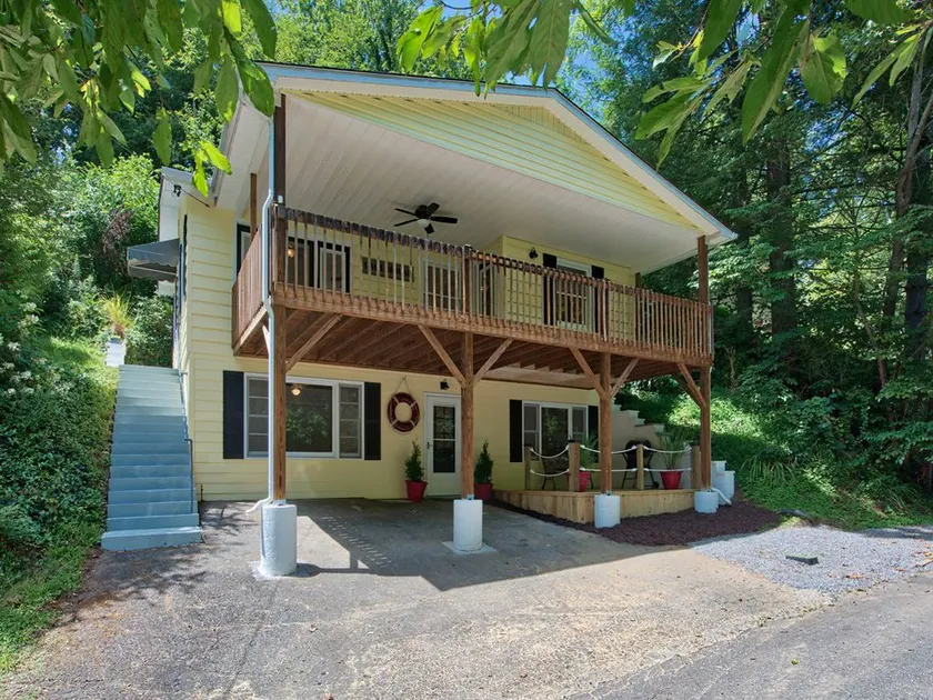 Lake Junaluska Bungalow - Image 1