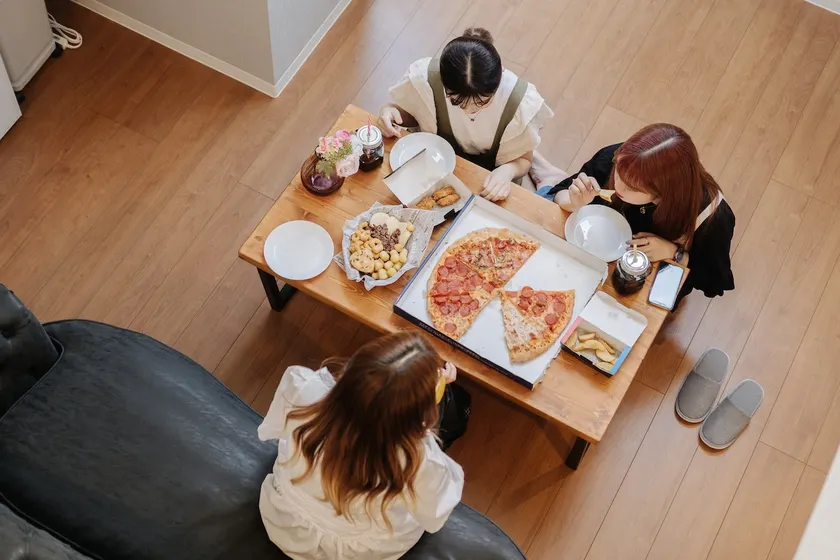 Change your mood in a spacious modern-style loft [REQRAS Sakura Machi 202] - Image 1