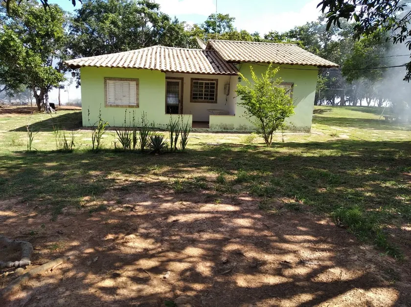 Comfortable house on the banks of the Três Marias Dam - Image 1