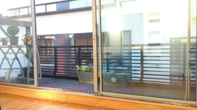Best Location, Centre of Temple Bar - Image 1