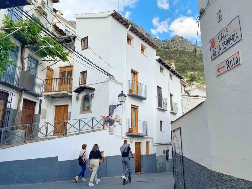 Central and well-equipped. Casa la Hornacina - Image 1