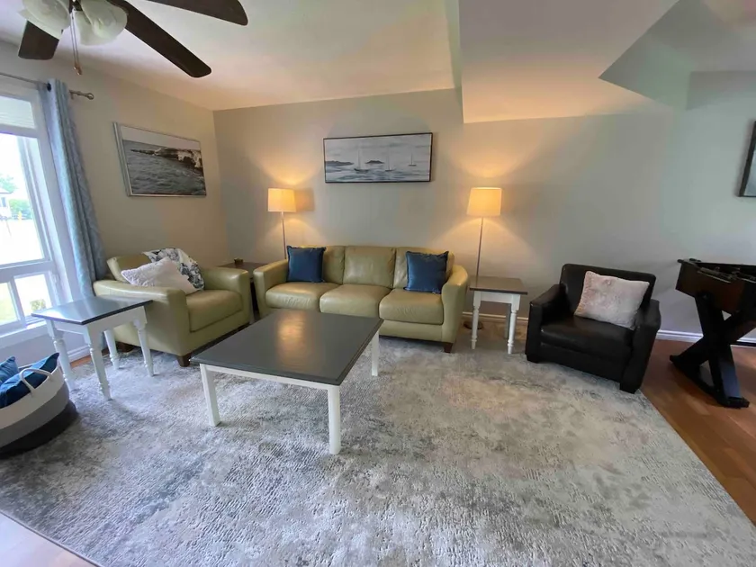 Gleaming Family Friendly Vacation Home Near Beach - Image 1