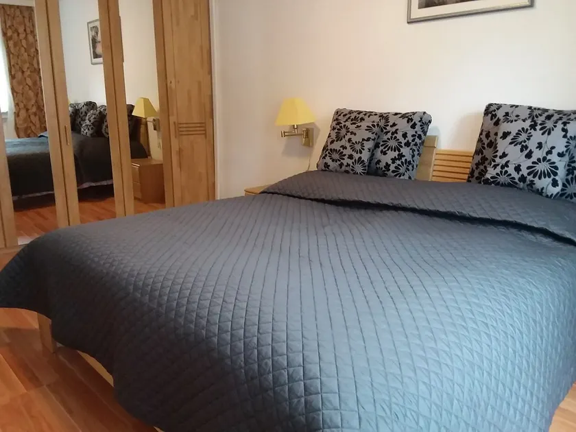Handicapped accessible 2 room apartment for overnight stay - Image 1