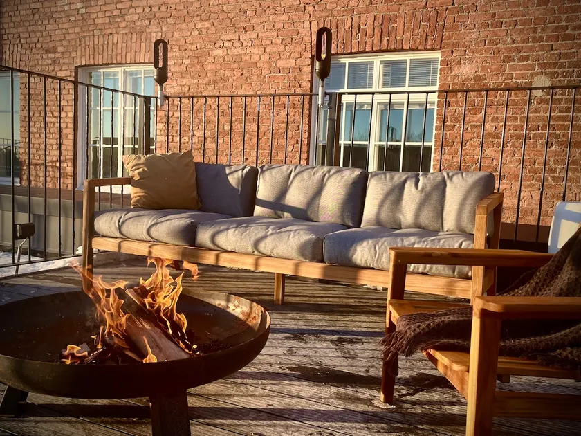 Stunning 90 square meter apart with 3br + rooftop - Image 1