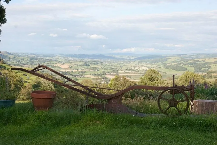 Cosy comfy cottage barn & fantastic views, garden. - Image 1
