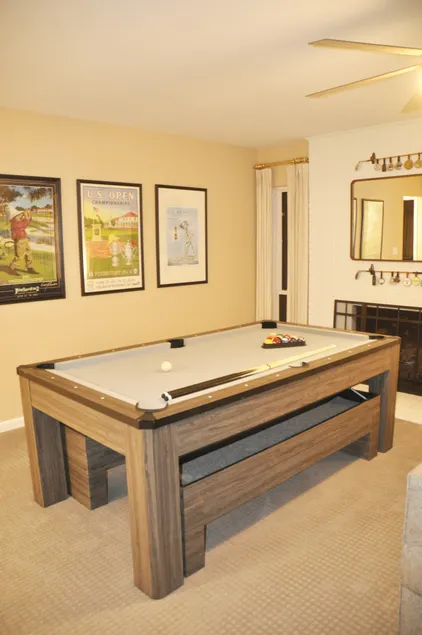 Perfect for families!  Pool and year round lake views. - Image 1