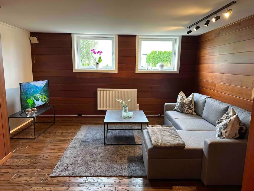 Entire apartment, family friendly, 1h to Oslo. 6 beds - Image 1
