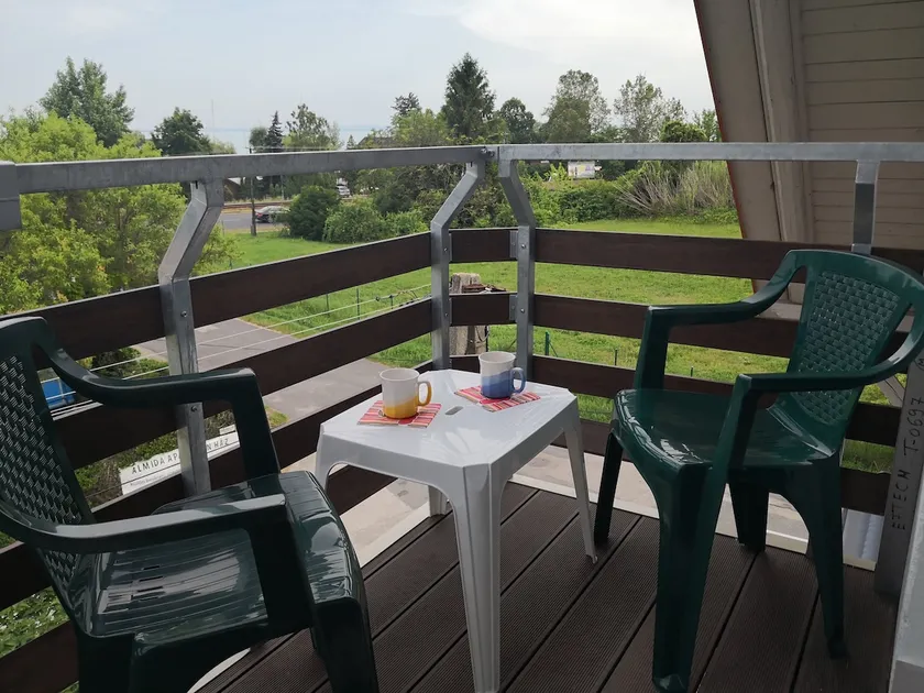 Hikari Roof (AC, balcony, parking, private kitchen) - Image 1